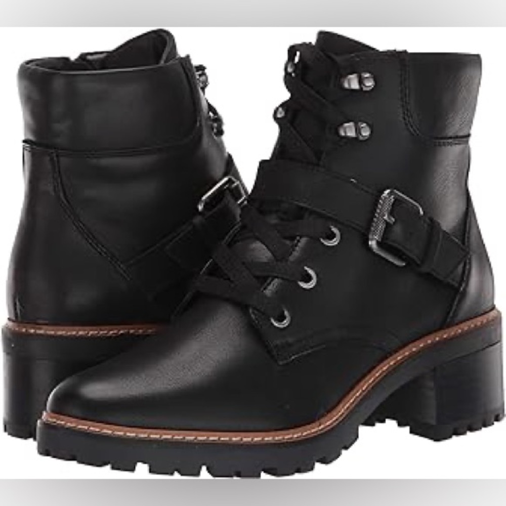 SOLD - Naturalizer Tia Ankle Boots - water repellent